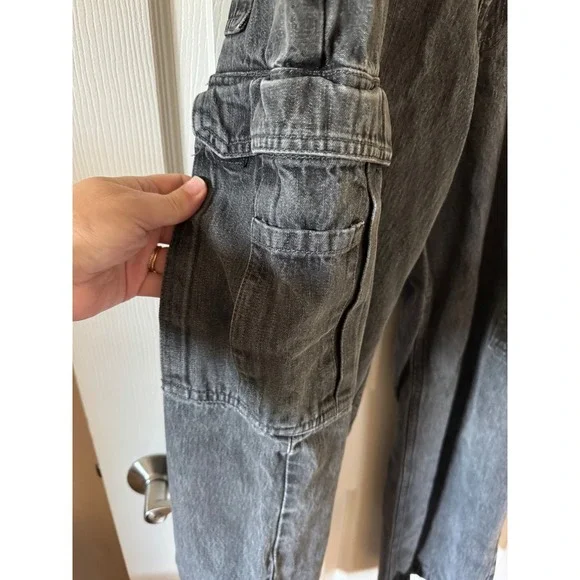 Vintage Wrangler Black Rivet Cargo Jeans Size 38x30 - Picture 5 of 8